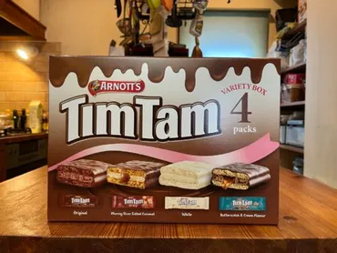 ティムタム（Tim Tam）を徹底解説！種類・食べ方・アレンジ方法を大公開！ティムタムの世界へようこそ！ コストコ、コーヒー、本場オーストラリア流の食べ方、お土産情報など、ティムタムの魅力を余すところなくご紹介