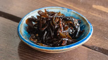賞味期限切れの「佃煮」いつまで食べられる?腐る?見分け方や期限ごとの目安を詳しく解説!
