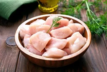 ささみ」を食べ過ぎるどうなる?デメリットや上手な食べ方を管理栄養士が解説