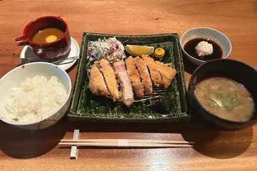 割烹「くろぎ」⿊⽊ 純⽒が監修、和食の職人が追及するとんかつ料理の店