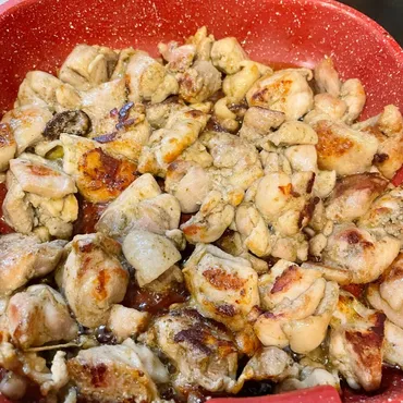 業務スーパー】漬けて焼くだけ♪『ペストジェノベーゼ』を使ったバジルソースチキンの作り方♪
