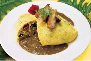 夏にぴったり!3つの辛さ!!「夏野菜とタンドリーチキンのドライカレーオムライス」