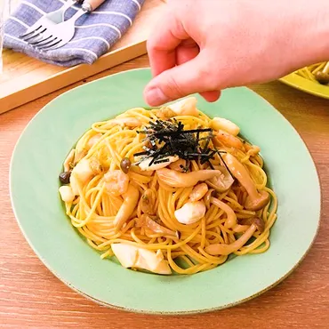 冷凍で簡単! シーフードバター醤油パスタのレシピ動画・作り方