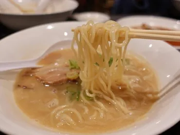 「ら道本店堺店」はグルメ冒険の始まり？ラーメン愛と予約困難店の秘密を探る！（？マーク）「ら道本店堺店」実食レポ！ 豚骨ラーメン、予約、実店舗情報