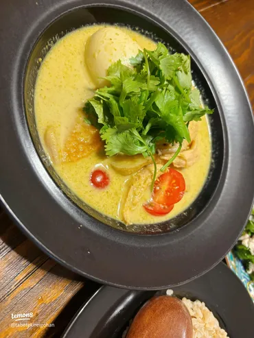 スパイシーで美味しいグリーンカレーの作り方