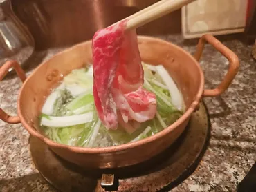 老舗しゃぶしゃぶ専門店「しゃぶ亭 心斎橋店」牛しゃぶ定食をお一人様でゆったり楽しめた!