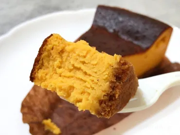 スタバ「パンプキンバスクチーズケーキ」を食べた感想。スタバ新作かぼちゃスイーツ【口コミ】 