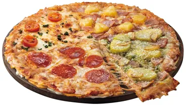 ドミノ・ピザ、チーズラバーのための新クラスト「トリプルチーズ」発売 