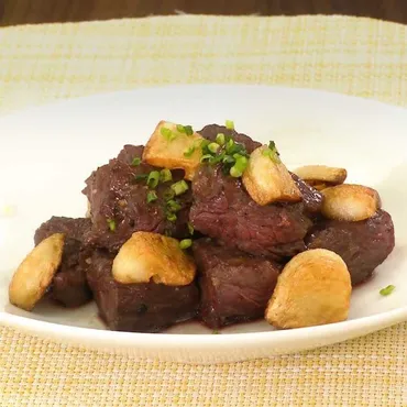 食欲をそそる! ハラミとにんにくのひとくちステーキのレシピ動画・作り方