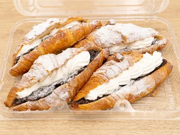 コストコ新商品「アンホイップクロワッサン」の魅力とは？背徳のスイーツを徹底解説！背徳感とコスパ最強！コストコの最新スイーツ、アンホイップクロワッサン