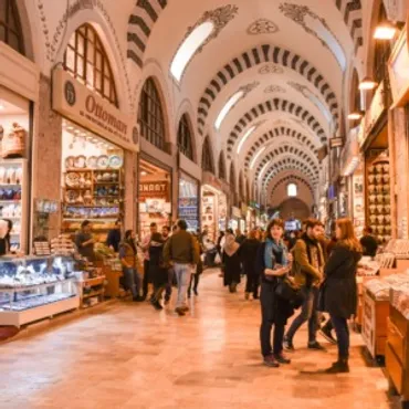 トルコ料理とキョフテの世界！スパイス、レシピ、魅力とは？トルコ料理の奥深さ：キョフテ、スパイス、レシピの探求