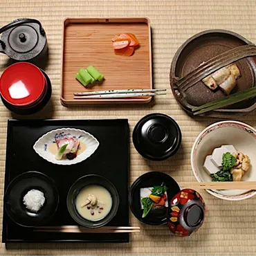 茶懐石 – 柚庵