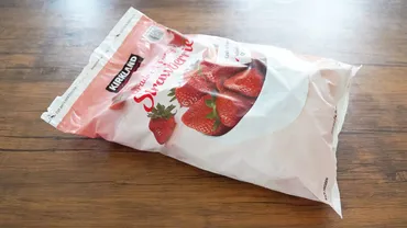 コストコの冷凍ストロベリーはアメリカ産の大粒いちごが2.72kg入ったお買い得商品！│TASTY TIME（テイスティータイム）