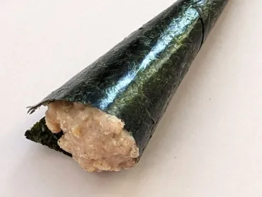 成城石井のロングセラーおやつ！「手巻き納豆（紀州梅味）」気軽に楽しめる゛和゛のおいしさ 