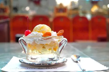 船の汽笛が響く港町・横浜で古き良き珈琲文化を今に伝える喫茶店「コーヒーの大学院 ルミエール・ド・パリ」 