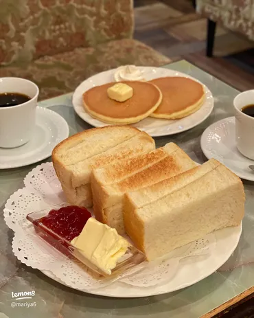 上野で味わう昭和レトロな純喫茶「珈琲 王城」の魅力