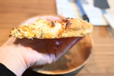 ピザハットのピザ生地は5＋1種から選べる！それぞれの特徴や味わいを解説 (2ページ目) 