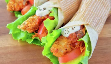 業スーの神コスパ冷凍商品で手間なし簡単！「ペッパーマヨチキンブリトー」 