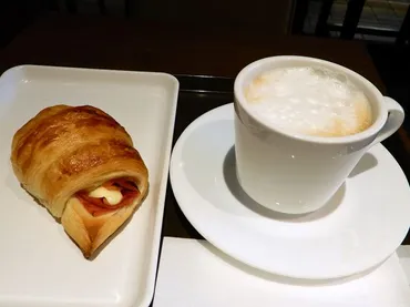 日曜日の焼きたてパンモーニングセット@サンマルクカフェ 吉祥寺北口駅前店 