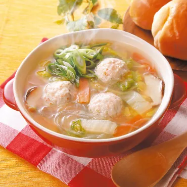 野菜たっぷり鶏つみれスープ 