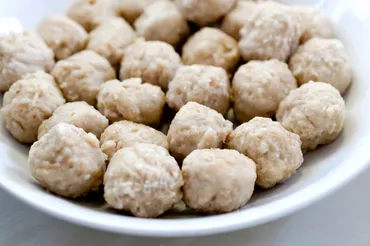 つくねを冷凍保存で作り置き！焼いてから？焼く前？日持ち・解凍方法も紹介！