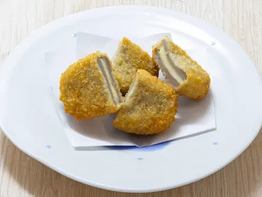 黒はんぺんのチーズ挟みフライ