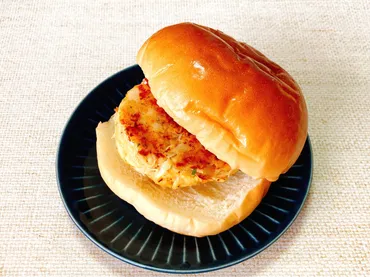 コストコの「クラブケーキ」はかにたっぷり！簡単調理で贅沢気分♪アレンジや調理法も 