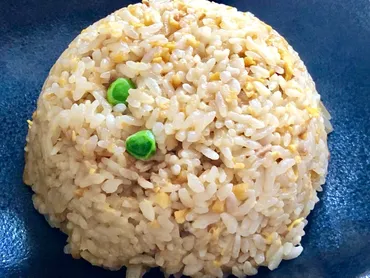 セブン『すみれチャーハン』完成度高くてコスパも最高！迷ったらコレを選んで