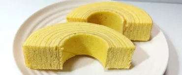 セブンイレブン「金のしっとりバウムクーヘン」塩分0.3㌘ 