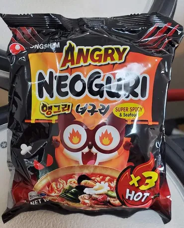 NINGSHIM（農心）『ANGRY NEOGURI X3 HOT（アングリーノグリ辛さ3倍）袋麺』 