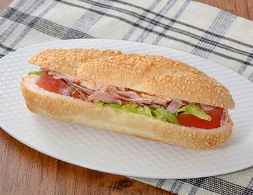 ROLLサンド BLT【ローソン】具だくさんで美味しいカフェ風サンドです!! 