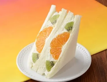 ローソン「フルーツサンド みかん＆キウイ」 