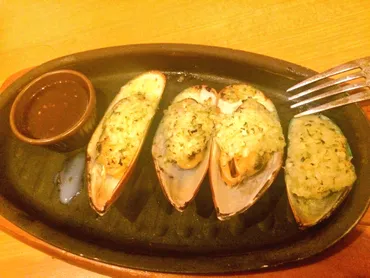 サイゼリヤ】ムール貝のガーリック焼きが美味しくて素晴らし過ぎるので食べ方を解説してみる 