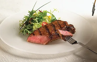 この柔らかさにビックリ！優秀味覚賞最高位を受賞したカナダブランドビーフ 