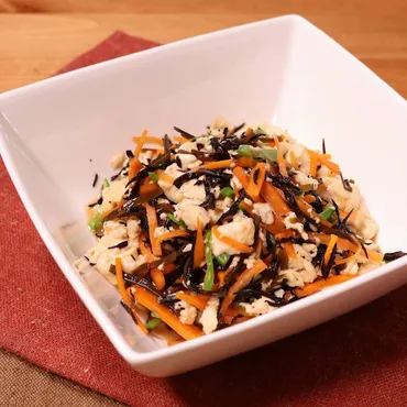 レンジで簡単 豆腐とひじきの和え物 作り方・レシピ 