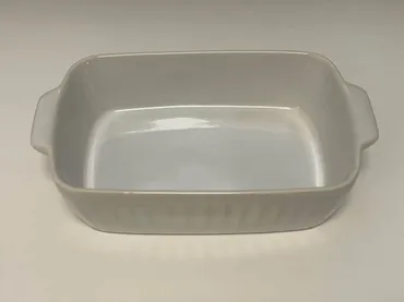 セリアの耐熱皿は高コスパ？デザインや機能性を徹底解説！セリアの耐熱皿：グラタン皿、保存容器、便利グッズ