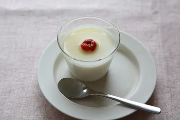 杏仁豆腐は、ゼラチンなのか、寒天なのか。 