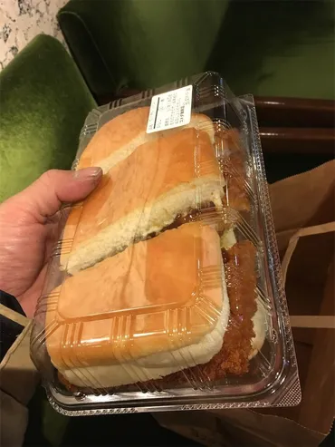 期間限定】コメダ珈琲のカツカリーパンをテイクアウトしてみた。 