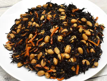 業スー惣菜サラダ屈指の地味うま！ 『ひじき煮』はかつおだしと甘みのバランスが絶妙だった 