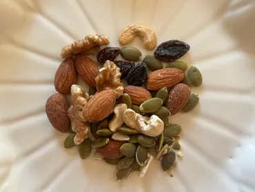 業務スーパーのナッツ食べ比べ10選！おすすめをランキングで紹介♪ナッツを使ったおすすめレシピも（暮らしニスタ）