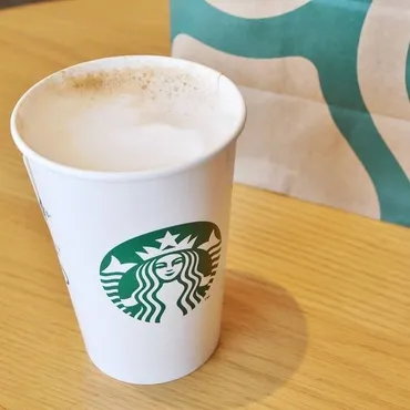 トリプルエスプレッソ ラテ」おすすめカスタム3選。ミルク変更・シロップ追加でより自分好みに♪ 